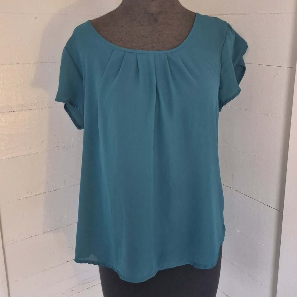 EM Butterfly Sleeve Chiffon top